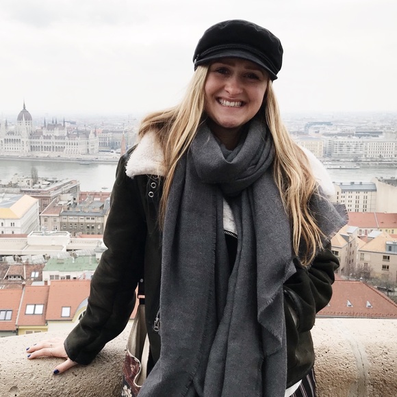 Meet the Posher Other - Meet your Posher, Kelsey
